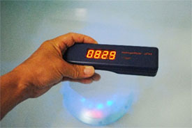测量氢气发生器（用于浴池）中的氢气散发